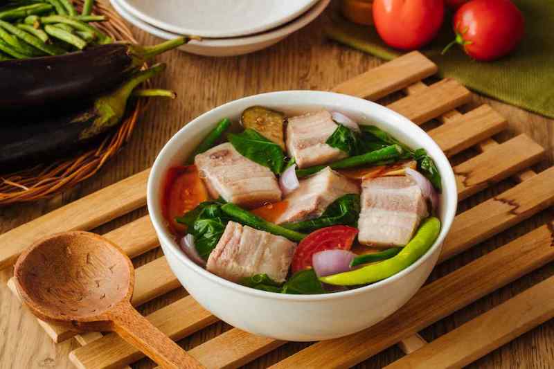 Canh Sinigang có hương vị đặc trưng, đậm đà